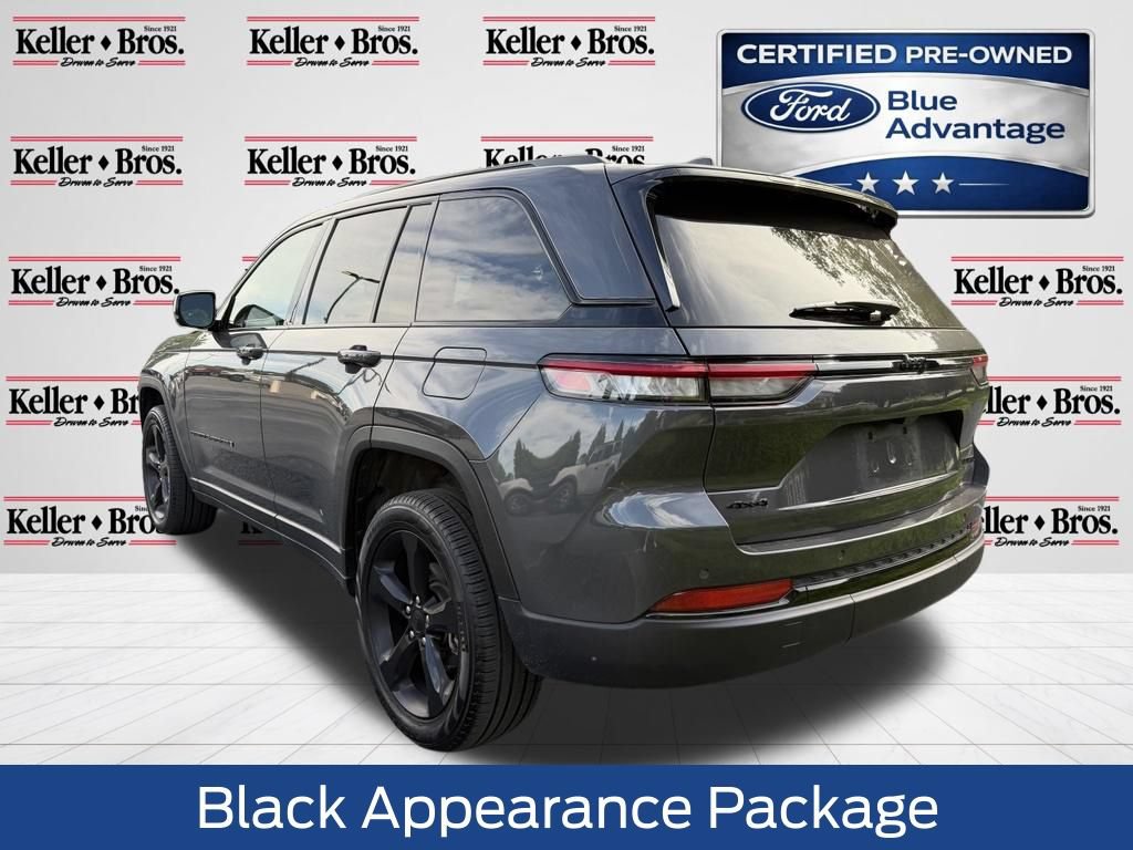 Used 2025 Jeep Grand Cherokee Limited w/ Black Appearance Package AWD/4WD image 5