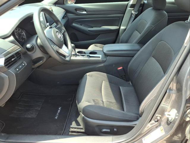 Used 2025 Nissan Altima 2.5 SV FWD image 16