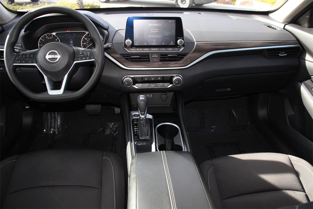 Used 2023 Nissan Altima 2.5 SV image 19