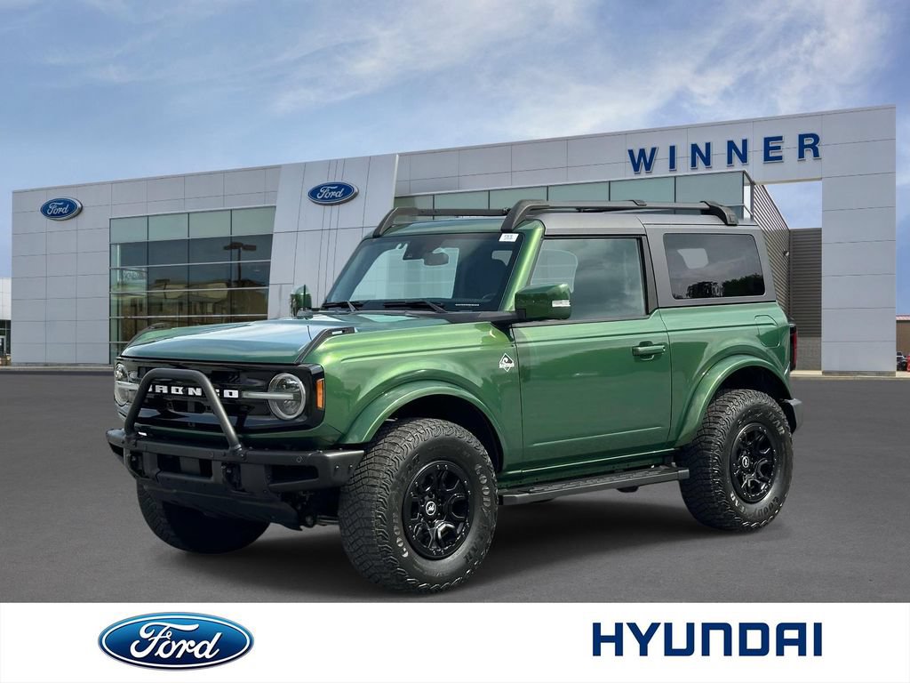 Certified 2022 Ford Bronco Outer Banks AWD/4WD image 1