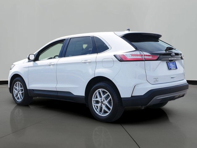 Certified 2023 Ford Edge SEL w/ Convenience Package AWD/4WD image 2