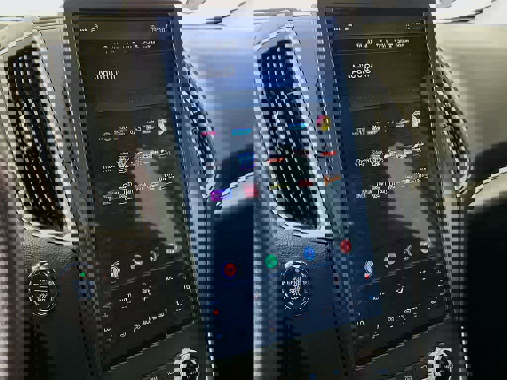 Certified 2022 Ford Edge SEL image 16