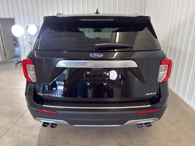 Certified 2023 Ford Explorer Platinum w/ Technology Package AWD/4WD image 30