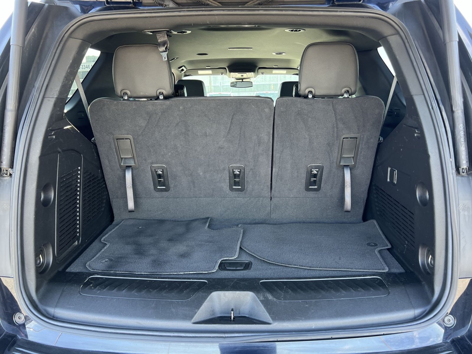 Used 2024 Chevrolet Tahoe LT AWD/4WD image 26