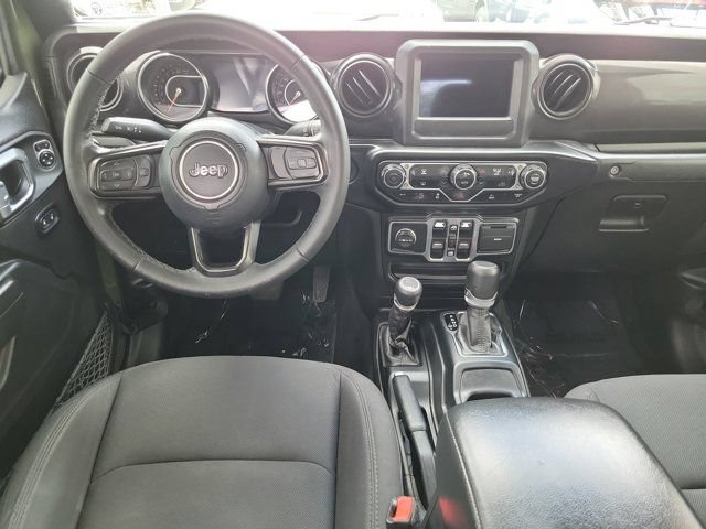 Used 2022 Jeep Gladiator Sport AWD/4WD image 14