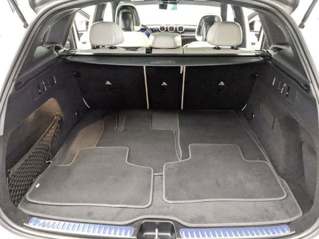 Used 2023 Mercedes-Benz GLC 300 4MATIC image 17