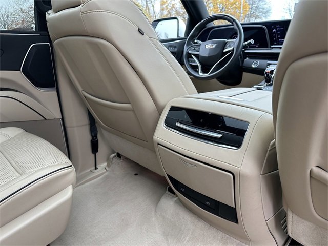 Used 2023 Cadillac Escalade ESV Premium Luxury w/ Performance Package image 43