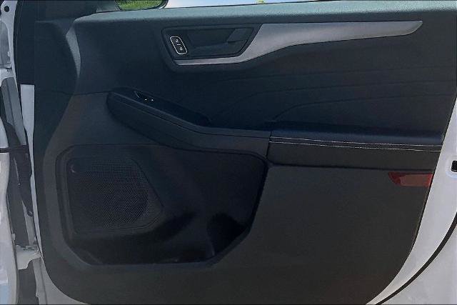 Certified 2023 Ford Escape Active AWD/4WD image 24