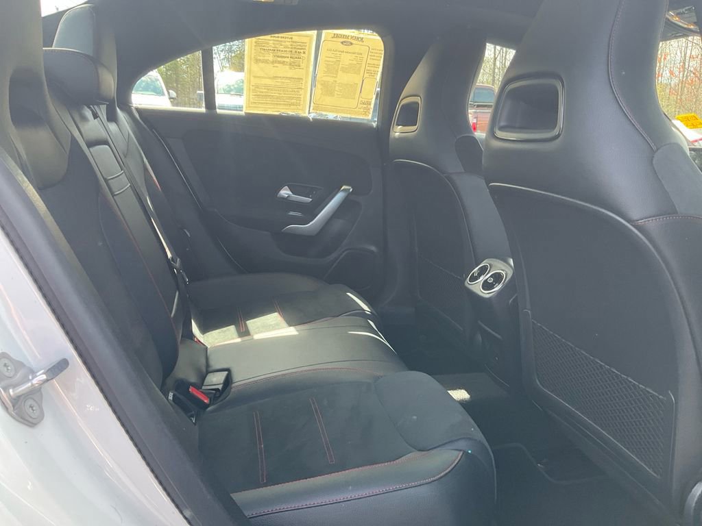 Used 2022 Mercedes-Benz CLA 250 image 13