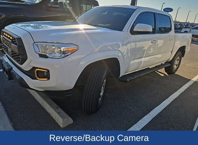 Used 2023 Toyota Tacoma SR w/ SR Convenience Package image 3