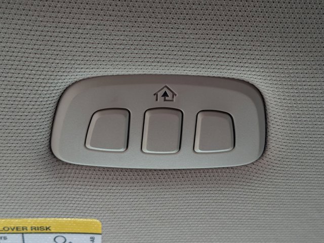 Certified 2024 Ford Expedition XLT image 35