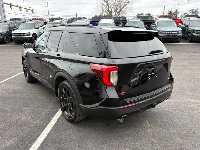 Certified 2023 Ford Explorer ST-Line w/ Class IV Trailer Tow Package image 3