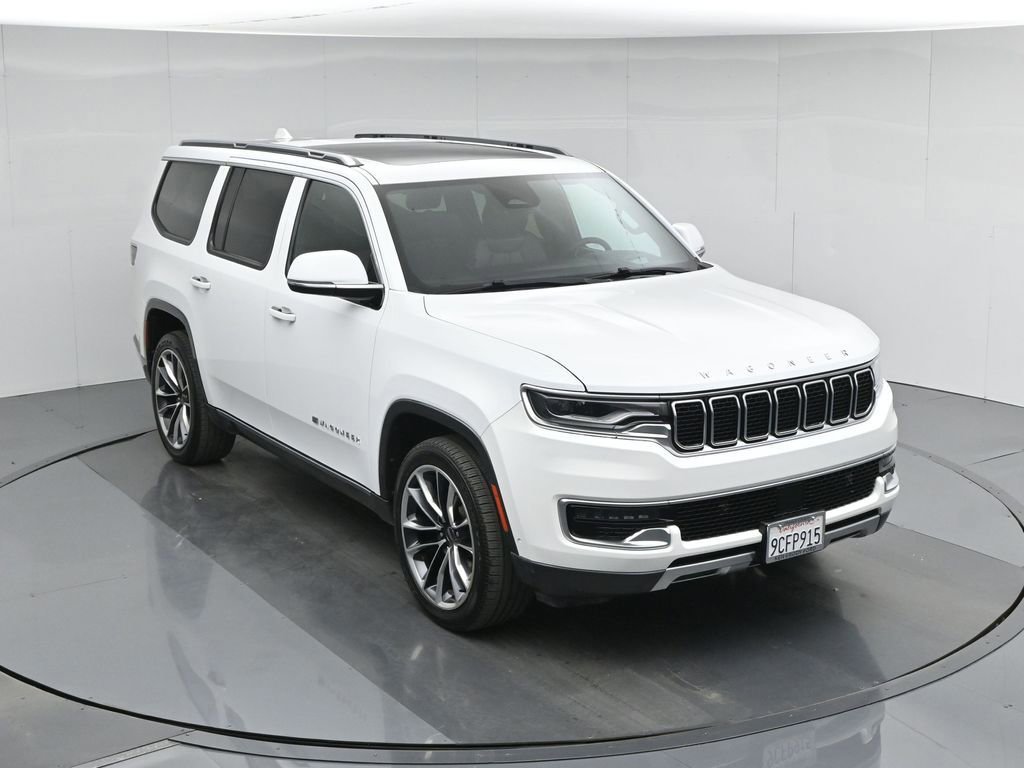 Used 2022 Jeep Wagoneer Series III w/ Premium Group I image 5