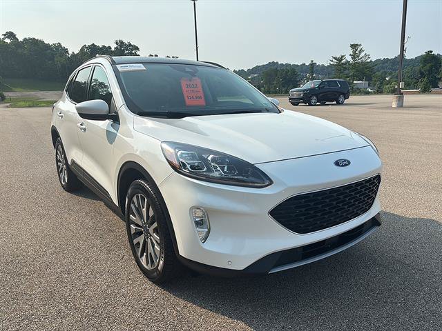 Certified 2022 Ford Escape Titanium AWD/4WD image 6