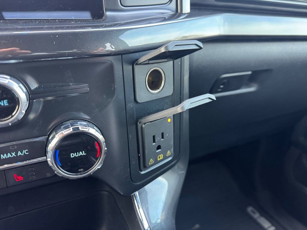 Certified 2022 Ford F150 XLT w/ Equipment Group 302A High image 40