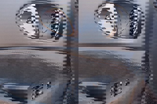 Used 2025 Nissan Z Performance w/ Floor Mat Package image 18