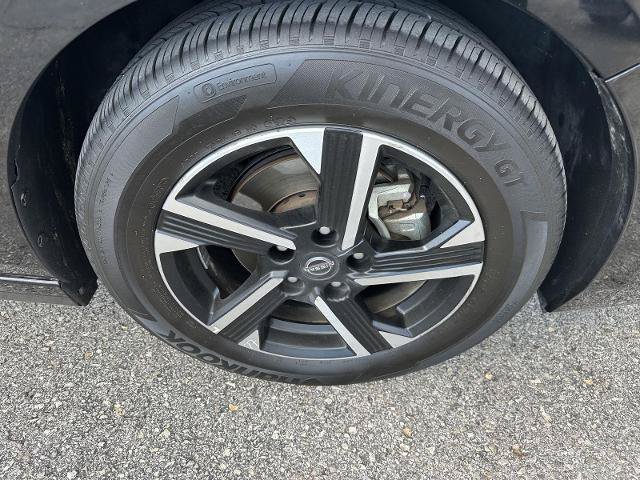Used 2025 Nissan Sentra SV FWD image 10