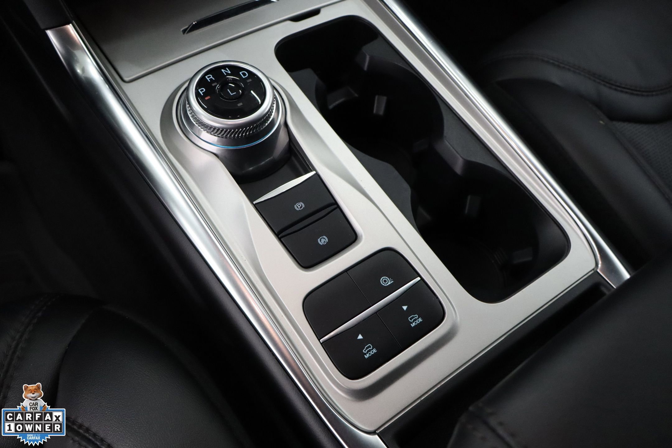 Certified 2023 Ford Explorer Platinum w/ Technology Package RWD image 17