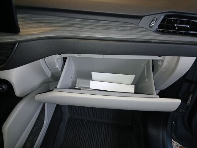 Certified 2023 Ford Escape Platinum w/ Premium Technology Package image 53