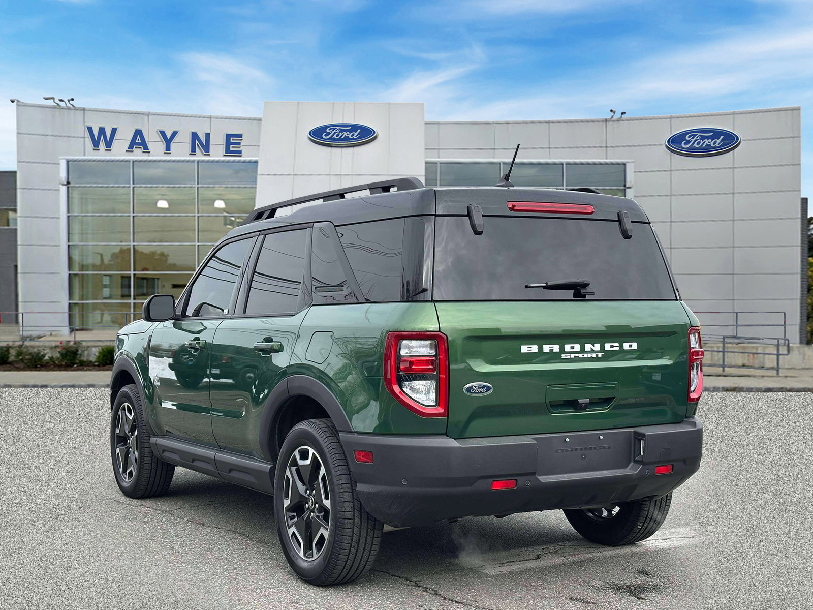 Certified 2023 Ford Bronco Sport Outer Banks w/ Tech Package image 3