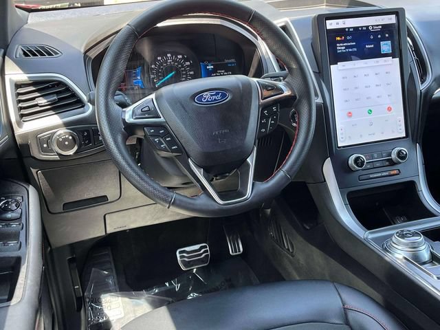 Certified 2024 Ford Edge ST-Line AWD/4WD image 14