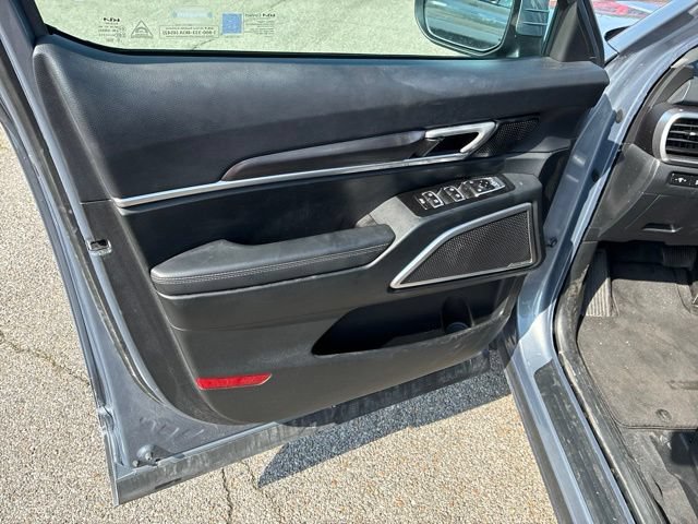 Used 2025 Kia Telluride S FWD image 67