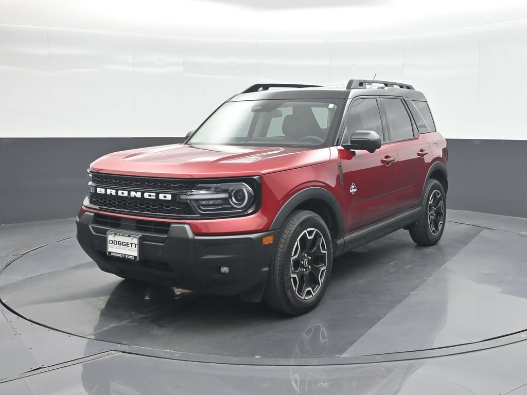 Certified 2025 Ford Bronco Sport Outer Banks w/ Outer Banks Tech Package+ AWD/4WD image 32