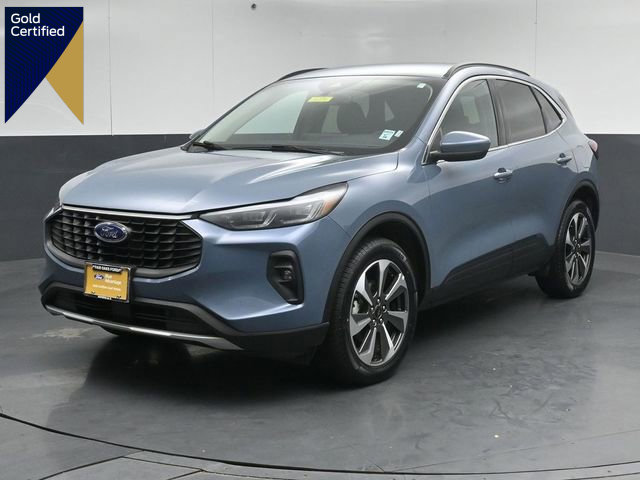Certified 2025 Ford Escape Platinum AWD/4WD image 1