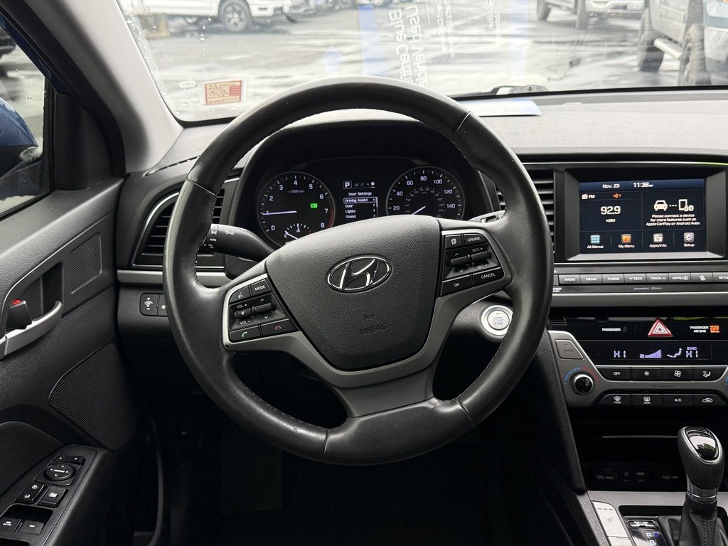 Used 2017 Hyundai Elantra Limited image 20