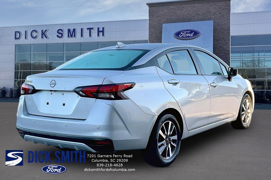 Used 2025 Nissan Versa SV FWD image 6