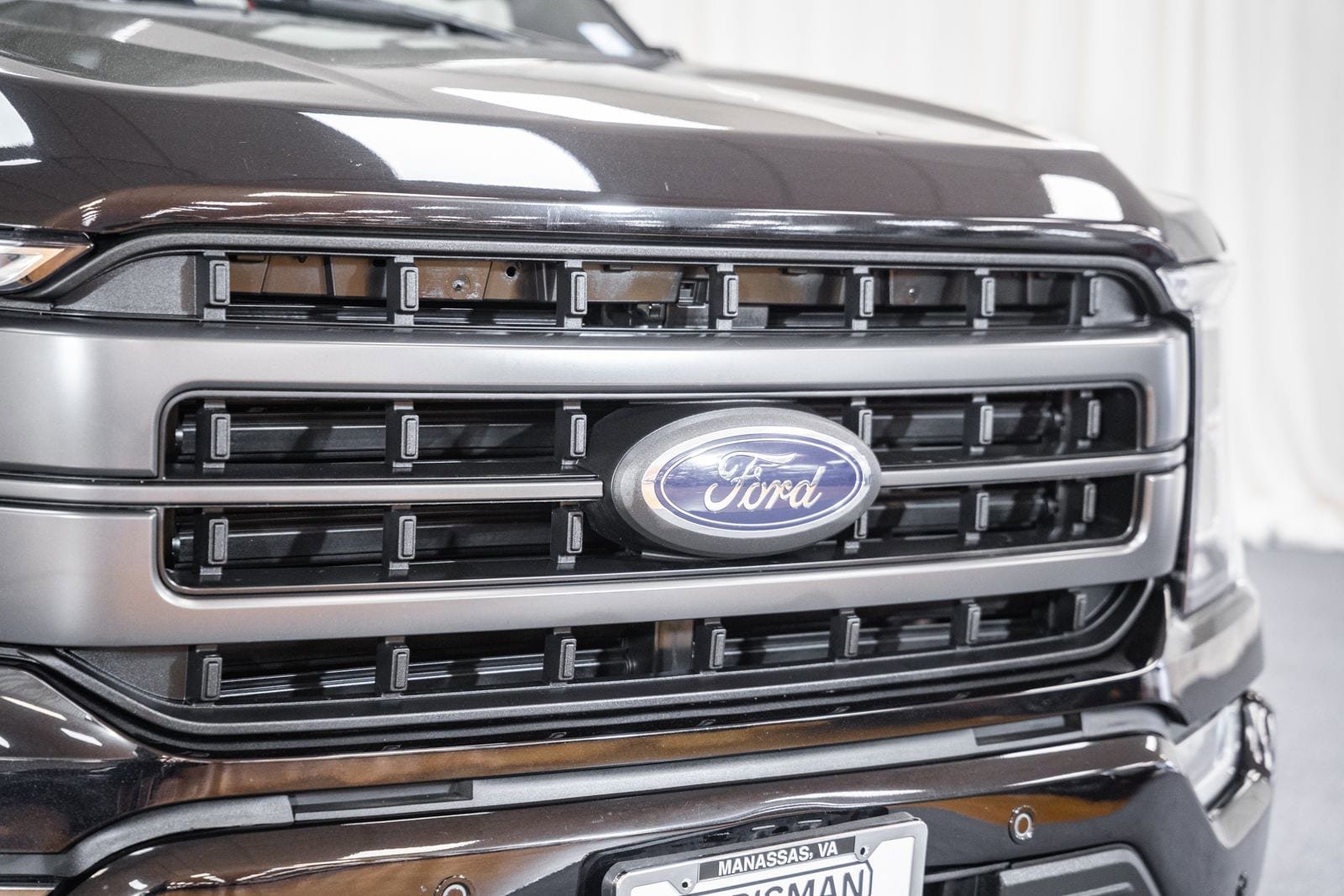 Certified 2023 Ford F150 Lariat w/ Equipment Group 502A High AWD/4WD image 14