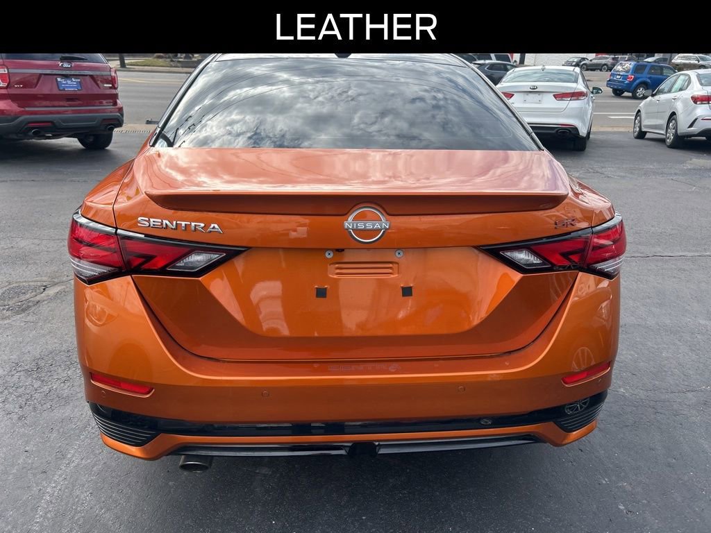 Used 2025 Nissan Sentra SR w/ SR Premium Package image 12