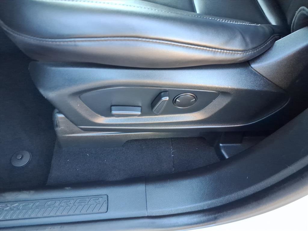 Certified 2024 Ford Explorer XLT w/ Equipment Group 202A image 12