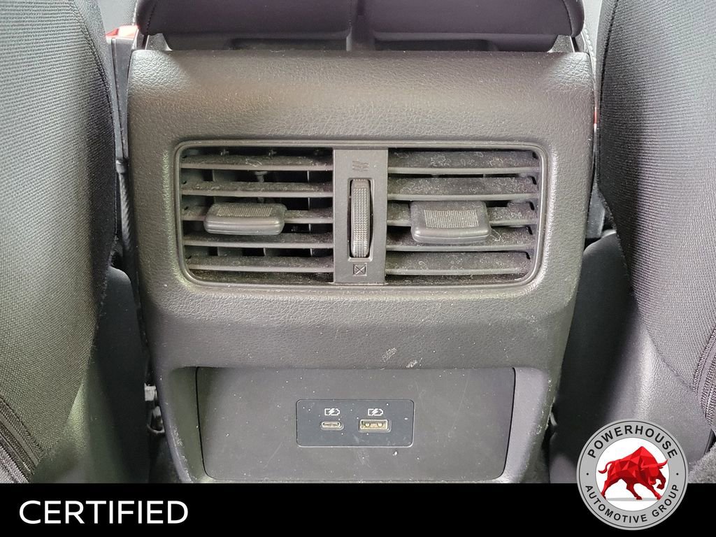 Used 2023 Nissan Rogue SV image 16