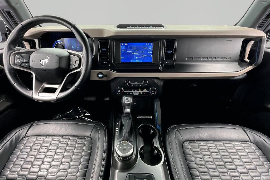 Certified 2023 Ford Bronco Wildtrak AWD/4WD image 16