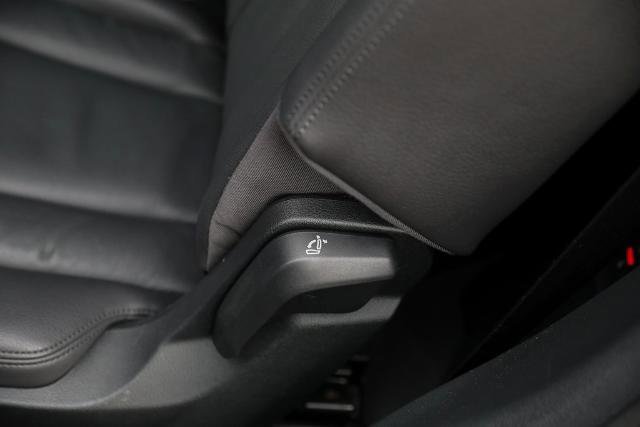 Used 2017 Audi Q7 3.0T Premium image 29