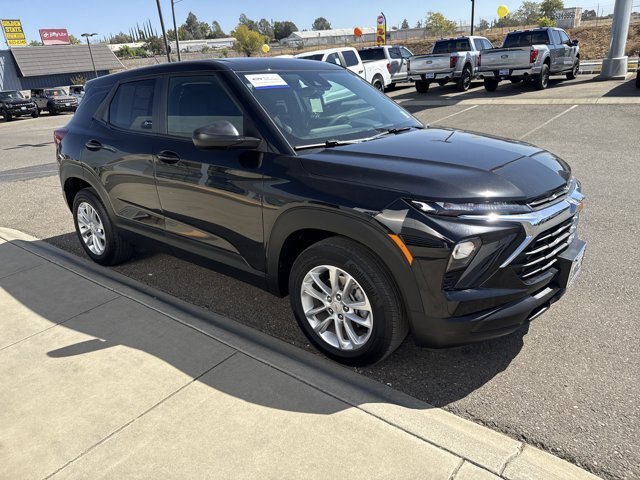 Used 2024 Chevrolet TrailBlazer LS w/ LS Convenience Package FWD image 7