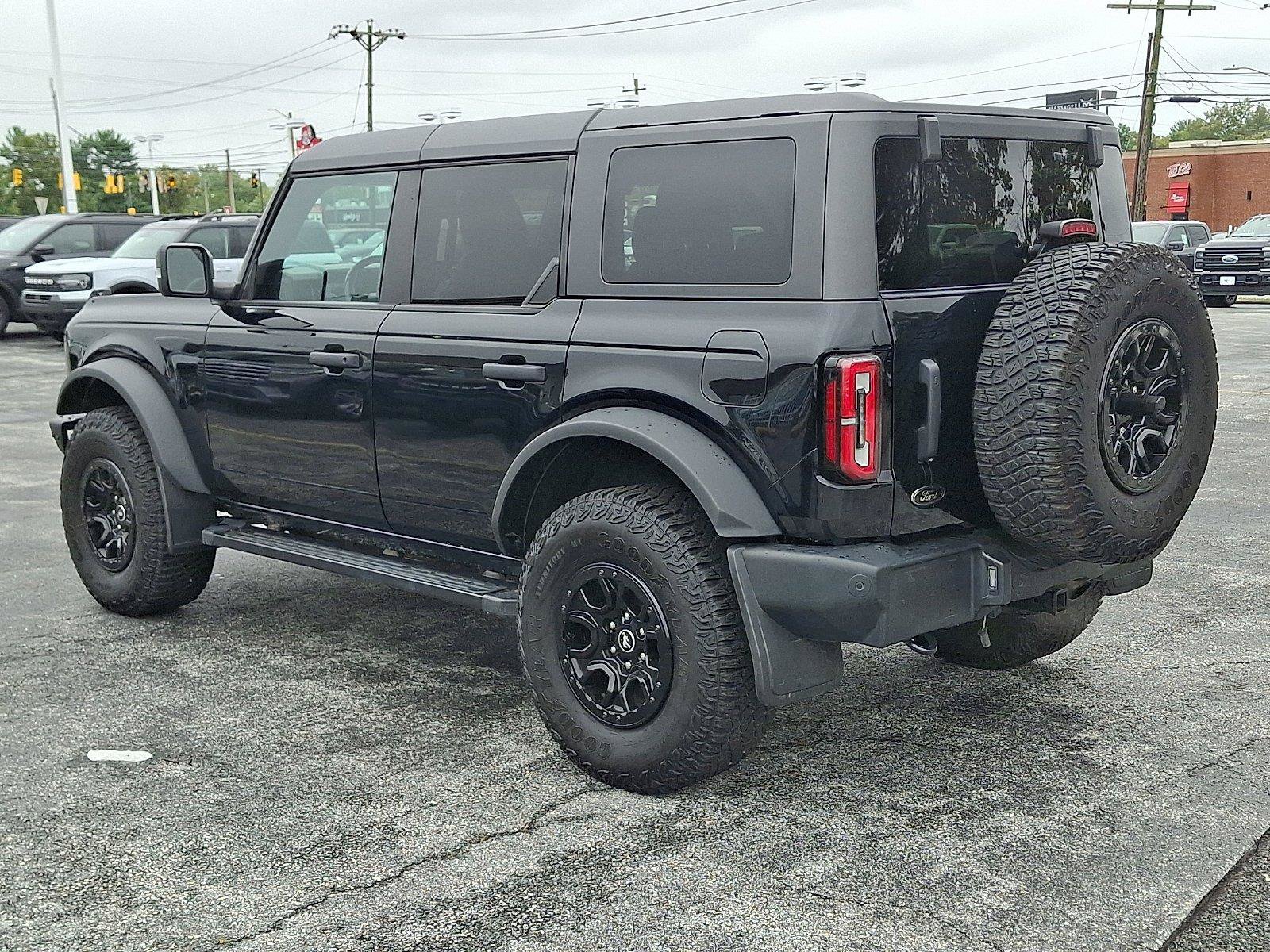 Certified 2024 Ford Bronco Wildtrak AWD/4WD image 5