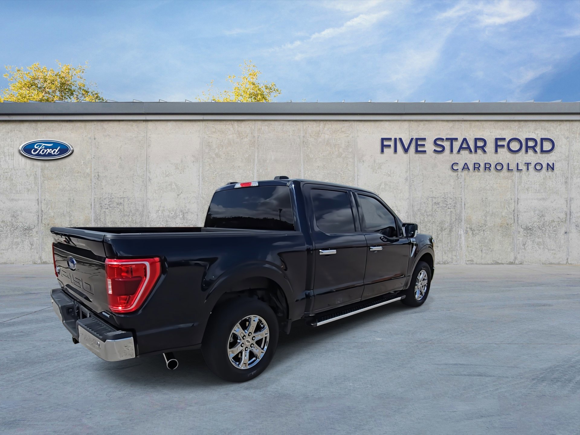 Certified 2023 Ford F150 XLT w/ Equipment Group 302A High image 5