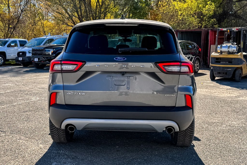Certified 2025 Ford Escape Active AWD/4WD image 4