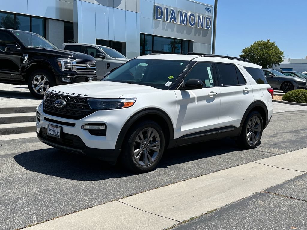 Certified 2023 Ford Explorer XLT w/ Equipment Group 202A RWD image 2