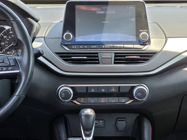 Used 2024 Nissan Altima 2.5 SR FWD image 9