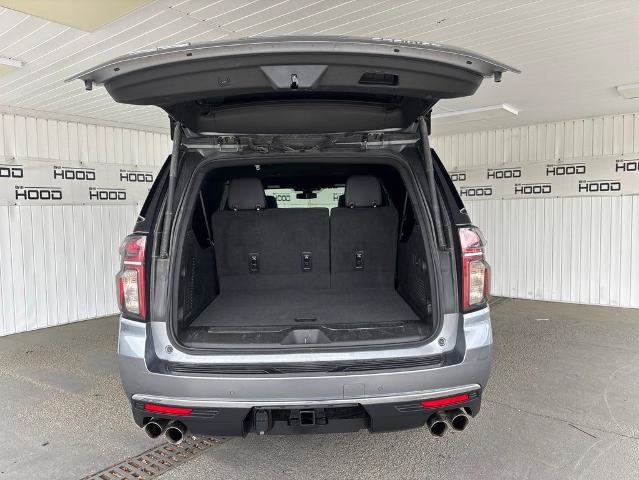 Used 2022 Chevrolet Suburban Premier AWD/4WD image 28