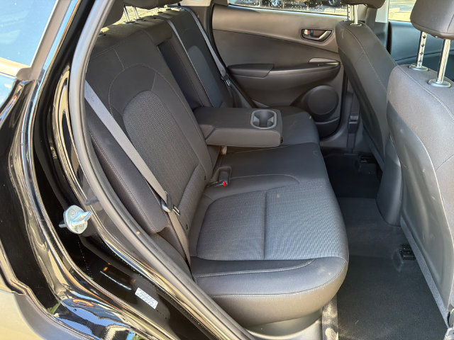 Used 2022 Hyundai Kona SEL FWD image 17