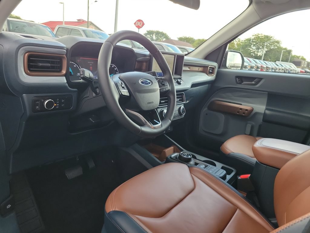 Certified 2024 Ford Maverick Lariat FWD image 21