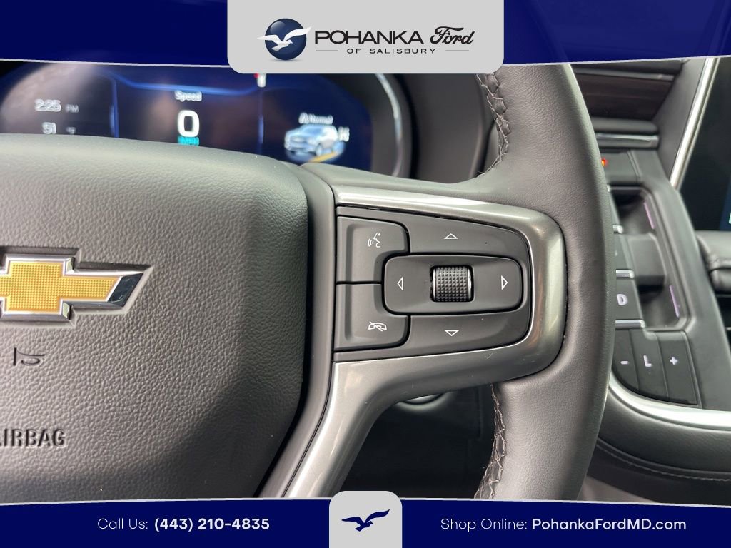 Used 2024 Chevrolet Suburban LT AWD/4WD image 18