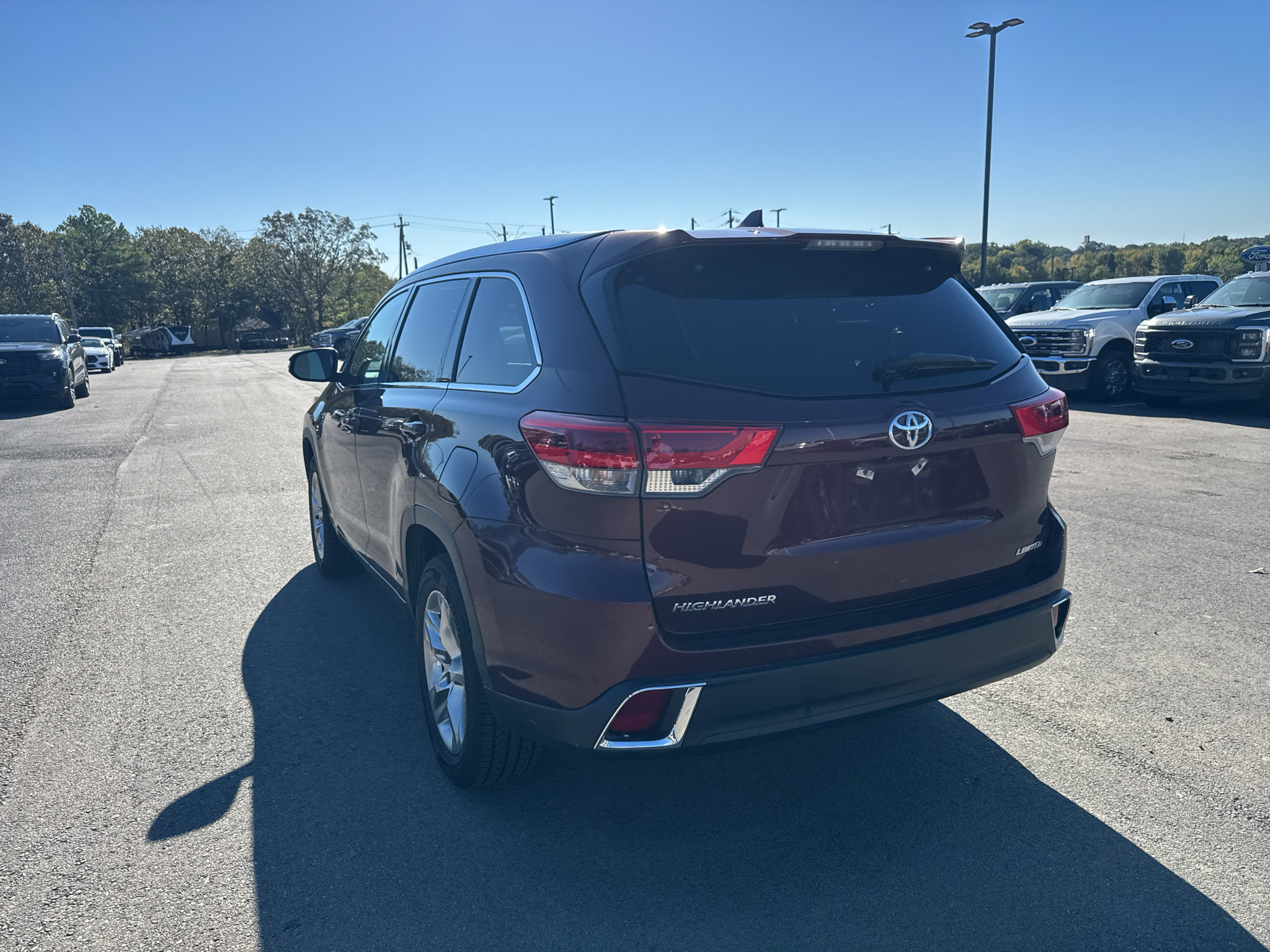 Used 2017 Toyota Highlander Limited FWD image 15