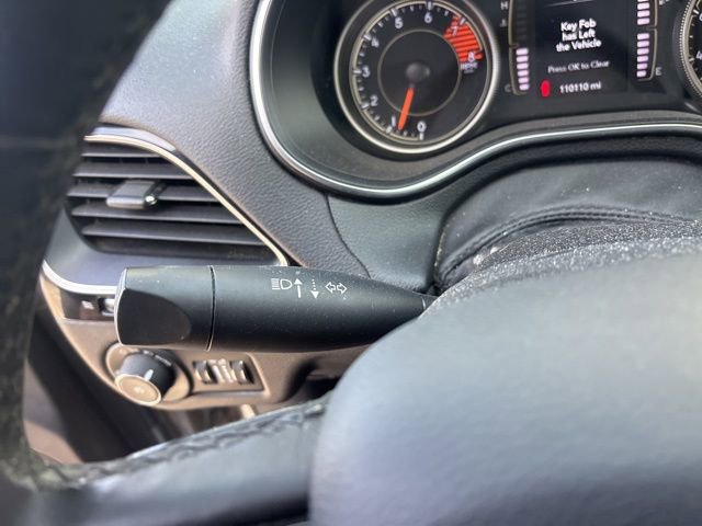 Used 2019 Jeep Cherokee Altitude image 21