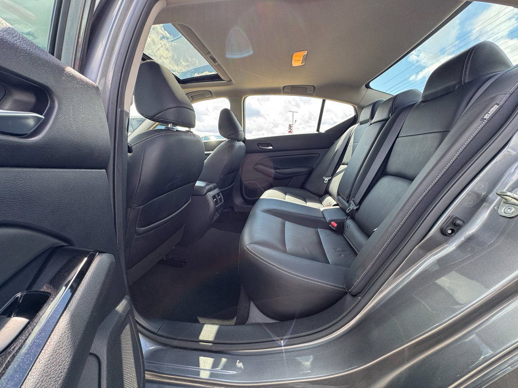 Used 2020 Nissan Altima 2.5 SL AWD/4WD image 25