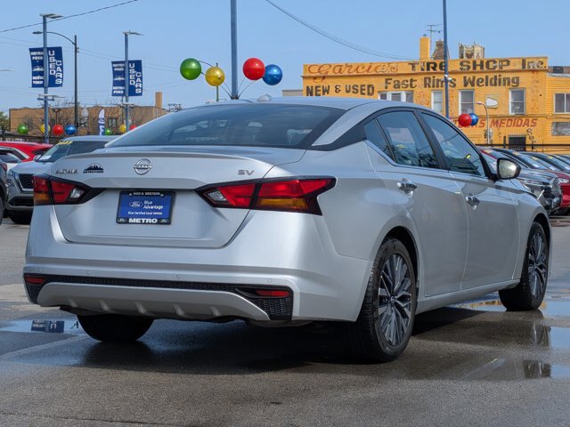 Used 2024 Nissan Altima 2.5 SV FWD image 4